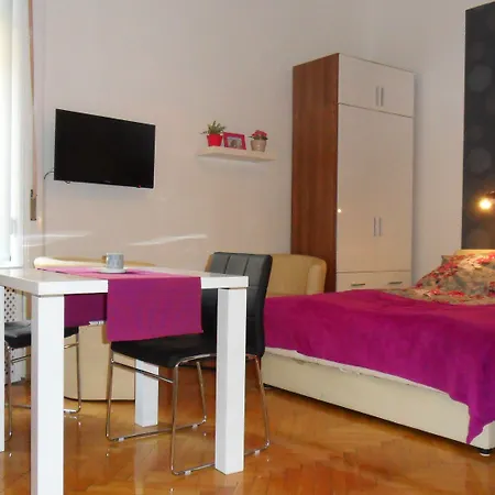 Apartament 4u *